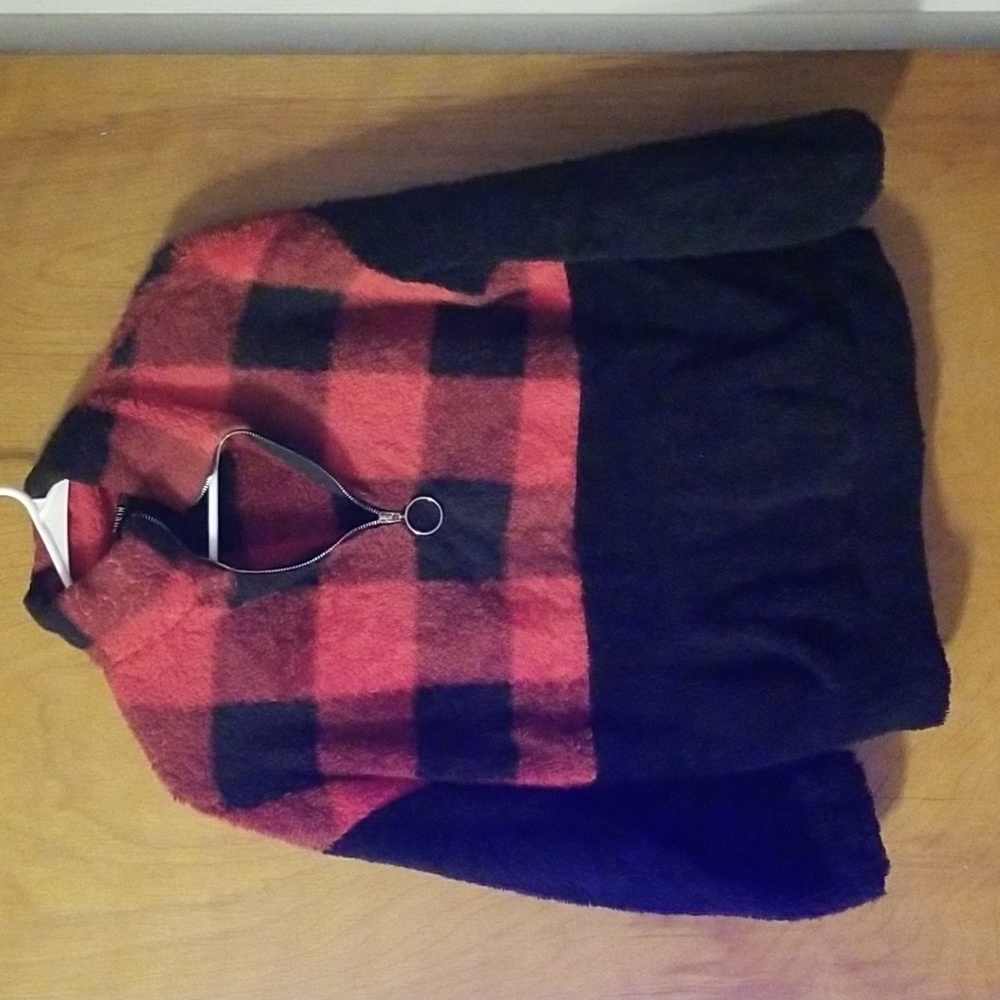 Shein Pullover XS: A
